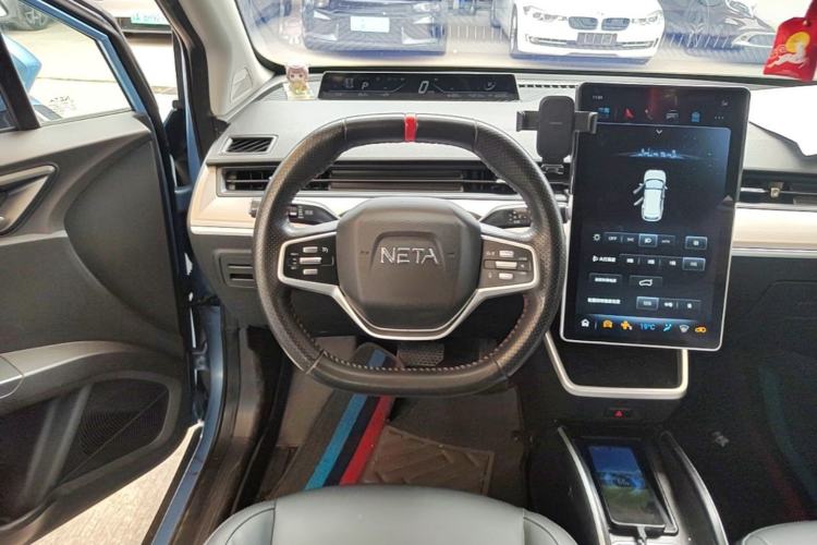 Used NETA V 2021 Long-Range Entertainment Edition Upgrade Model Steering Wheel