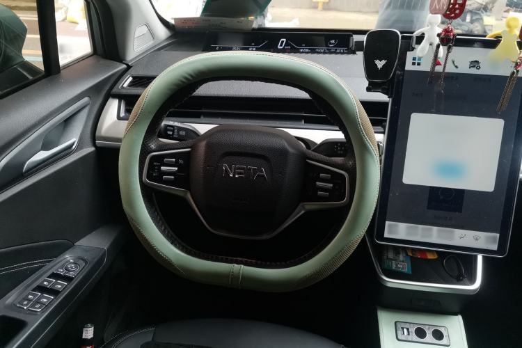 Used NETA V 2021 Long-Range Smart Edition Upgrade Model Steering Wheel