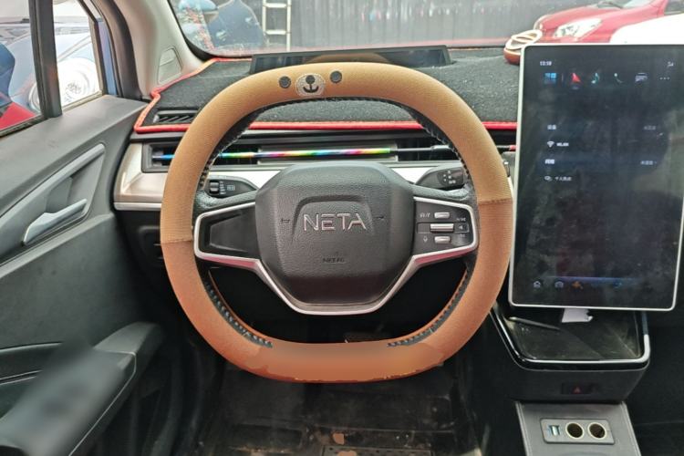 Used NETA V 2021 Standard Range Entertainment Edition Steering Wheel