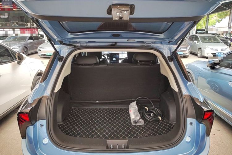 Used NETA V 2021 Long-Range Entertainment Edition Upgrade Model Trunk