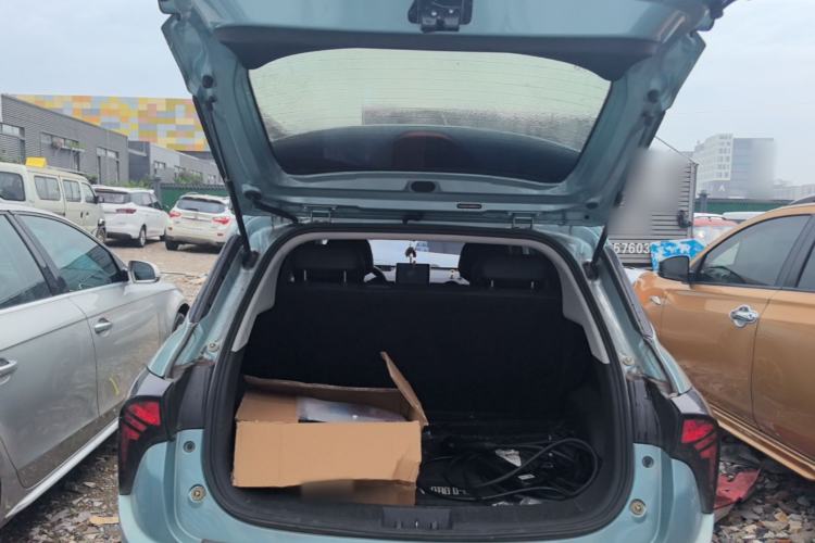 Used NETA V 2021 Long-Range Entertainment Edition Upgrade Model Trunk