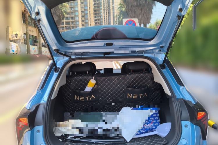Used NETA V 2021 Long-Range Entertainment Edition Upgrade Model Trunk