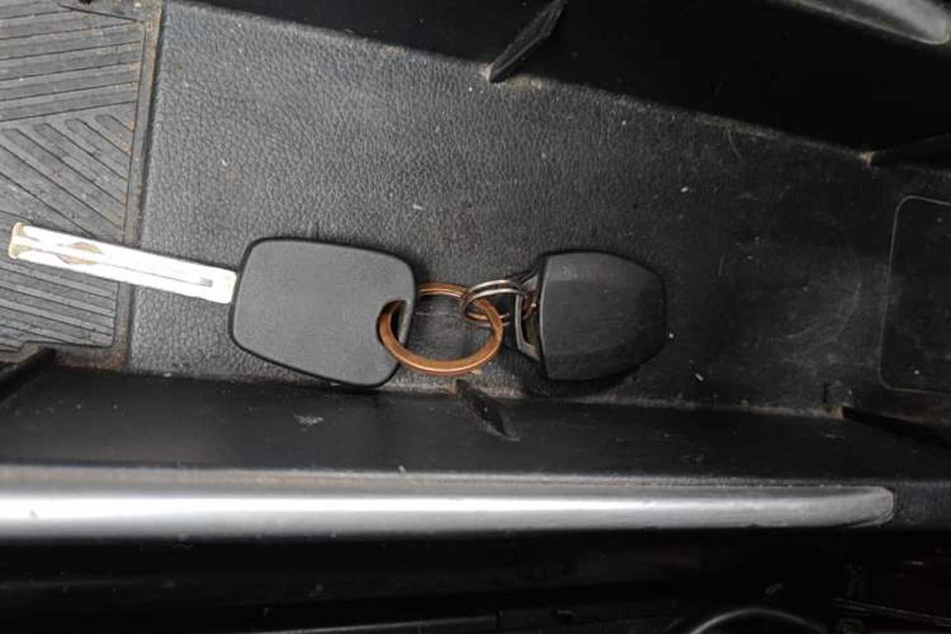 Used NETA V 2021 Long-Range Entertainment Edition Vehicle Key