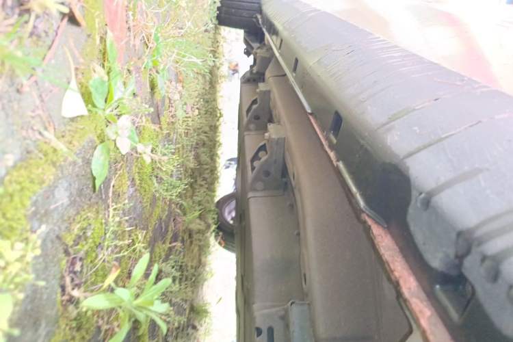 Used NETA V 2021 Witch Edition Chassis Front Right