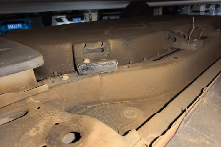 Used NETA V 2021 Witch Edition Chassis Front Right