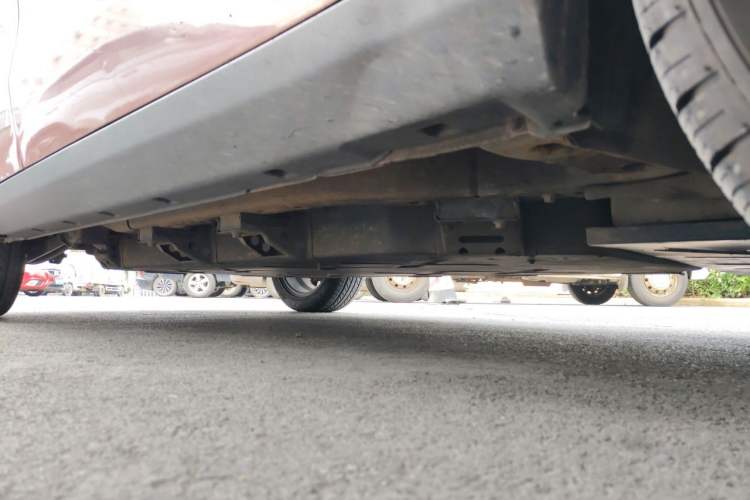Used NETA V 2021 Long-Range Industry Custom Edition Chassis Front Right