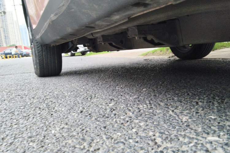 Used NETA V 2021 Witch Edition Chassis Front Right