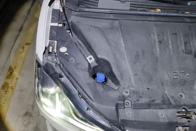 Used NETA V 2021 Witch Edition Engine Bay Right