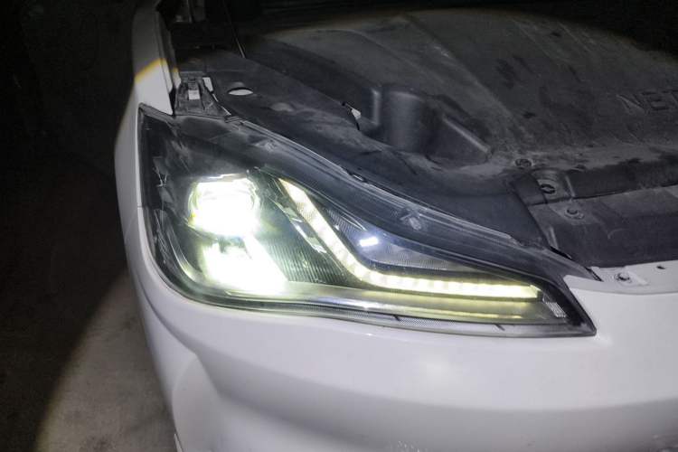 Used NETA V 2021 Witch Edition Right Front Headlight