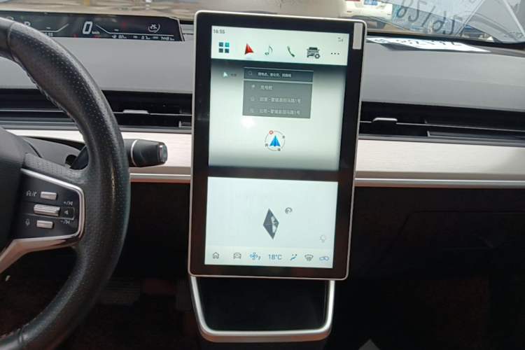 Used NETA V 2021 Standard Range Entertainment Version – Upgraded Model Audio And AC Panel