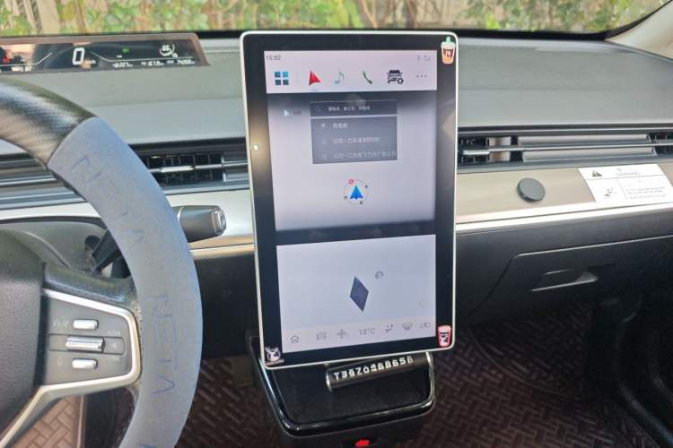 Used NETA V 2021 Standard Range Entertainment Edition Audio And AC Panel