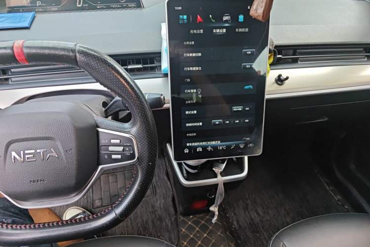 Used NETA V 2021 Standard Range Entertainment Version – Upgraded Model Audio And AC Panel