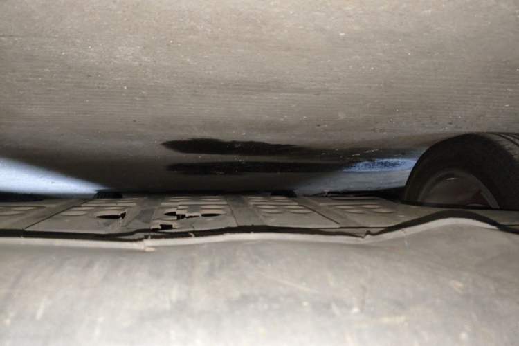 Used NETA V 2021 Standard Range Entertainment Version – Upgraded Model Chassis Front