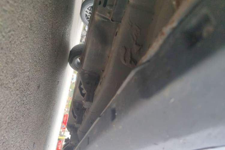 Used NETA V 2021 Long-Range Entertainment Edition Chassis Front Left