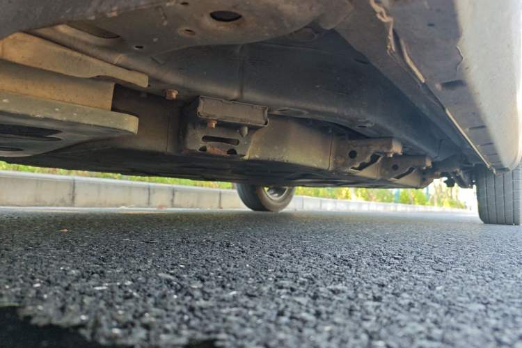 Used NETA V 2021 Long-Range Entertainment Edition Chassis Front Left