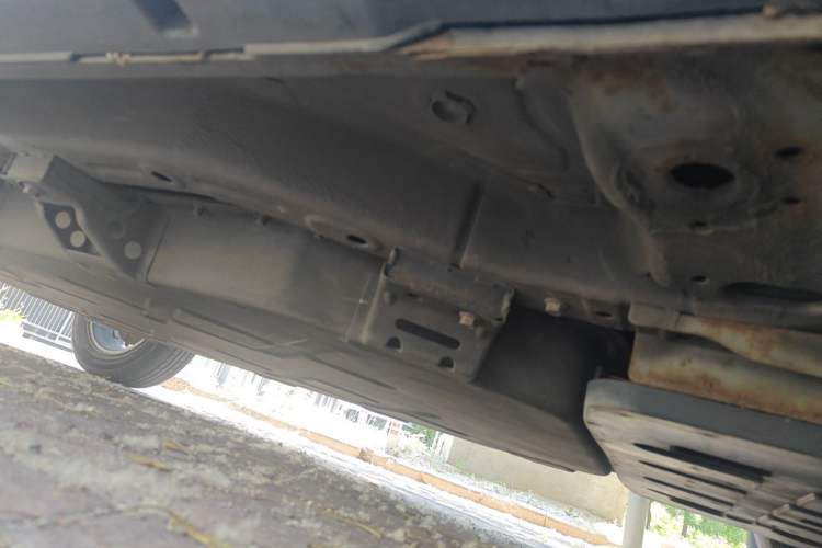 Used NETA V 2021 Standard Range Entertainment Version – Upgraded Model Chassis Front Right