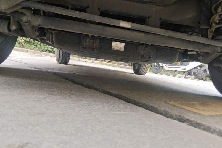 Used NETA V 2021 Standard Range Entertainment Version – Upgraded Model Chassis Rear