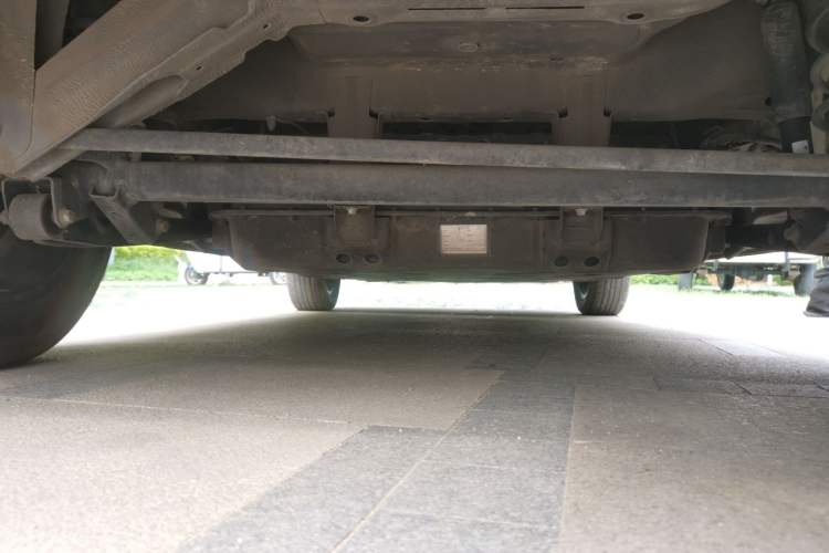 Used NETA V 2021 Long-Range Entertainment Edition Upgrade Model Chassis Rear
