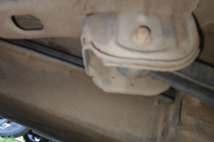 Used NETA V 2021 Long-Range Entertainment Edition Upgrade Model Chassis Rear Left