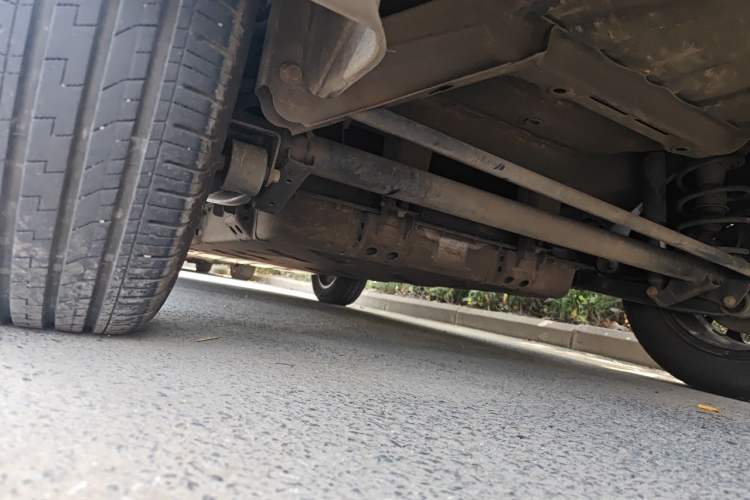 Used NETA V 2021 Standard Range Entertainment Version – Upgraded Model Chassis Rear Left