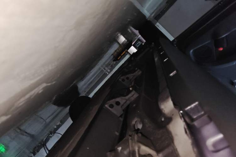 Used NETA V 2021 Long-Range Entertainment Edition Chassis Rear Left