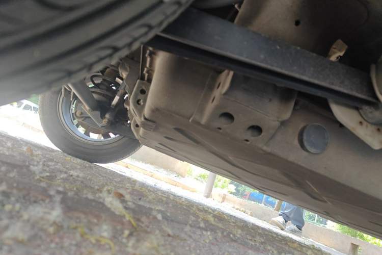 Used NETA V 2021 Standard Range Entertainment Version – Upgraded Model Chassis Rear Right