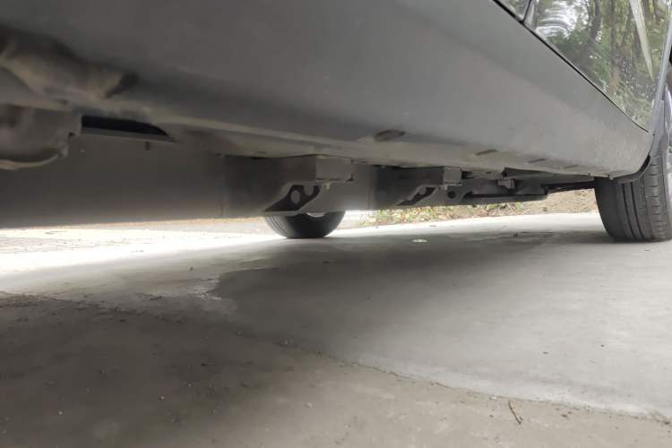 Used NETA V 2021 Standard Range Entertainment Edition Chassis Rear Right