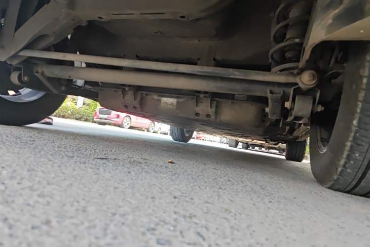 Used NETA V 2021 Standard Range Entertainment Version – Upgraded Model Chassis Rear Right