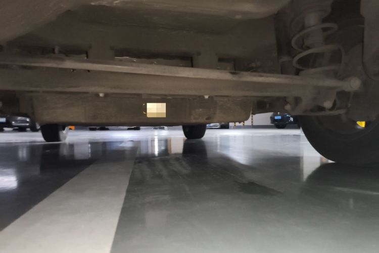 Used NETA V 2021 Long-Range Entertainment Edition Upgrade Model Chassis Rear