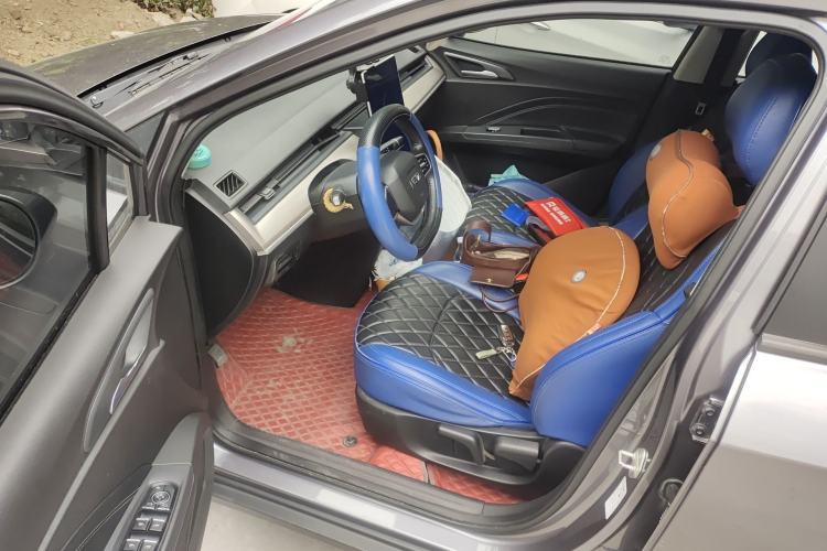 Used NETA V 2021 Standard Range Entertainment Edition Driver Seat