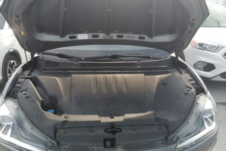Used NETA V 2021 Long-Range Entertainment Edition Upgrade Model Engine Bay