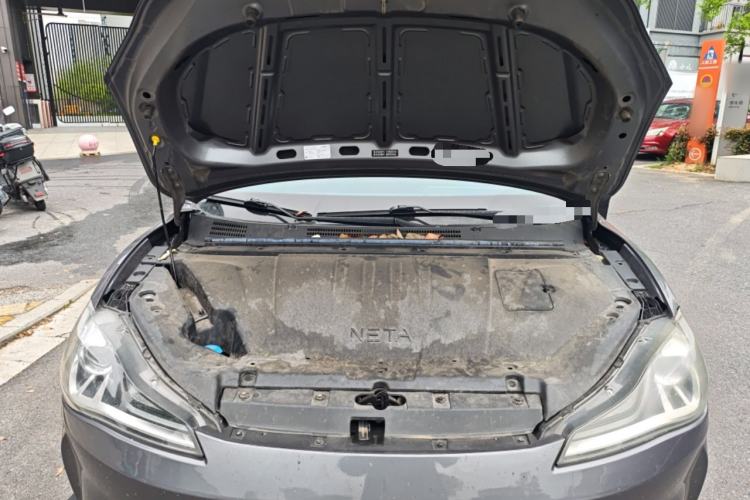 Used NETA V 2021 Standard Range Entertainment Version – Upgraded Model Engine Bay
