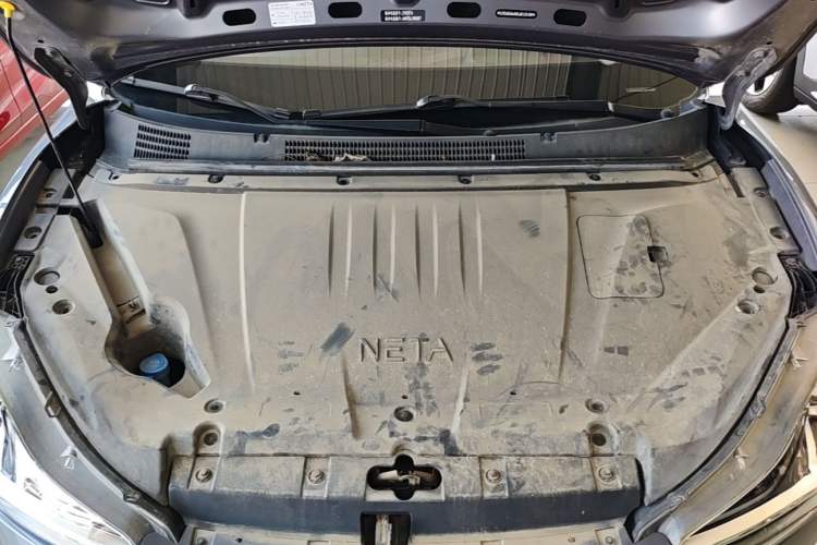 Used NETA V 2021 Long-Range Entertainment Edition Engine Bay