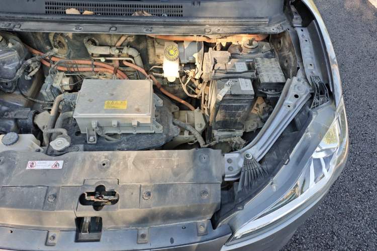 Used NETA V 2021 Long-Range Entertainment Edition Engine Bay Left