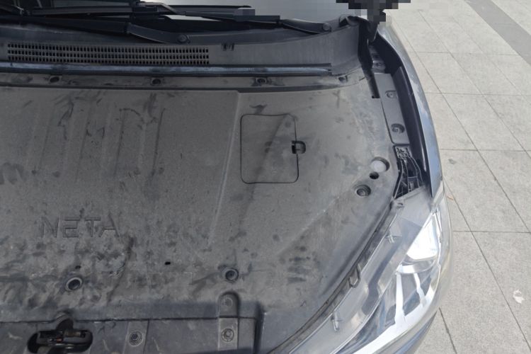 Used NETA V 2021 Standard Range Entertainment Version – Upgraded Model Engine Bay Left