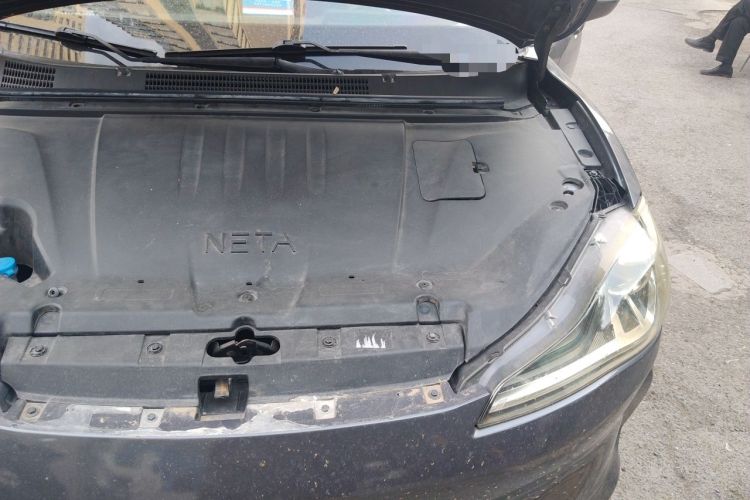 Used NETA V 2021 Standard Range Entertainment Version – Upgraded Model Engine Bay Left