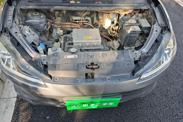 Used NETA V 2021 Long-Range Entertainment Edition Engine Bay