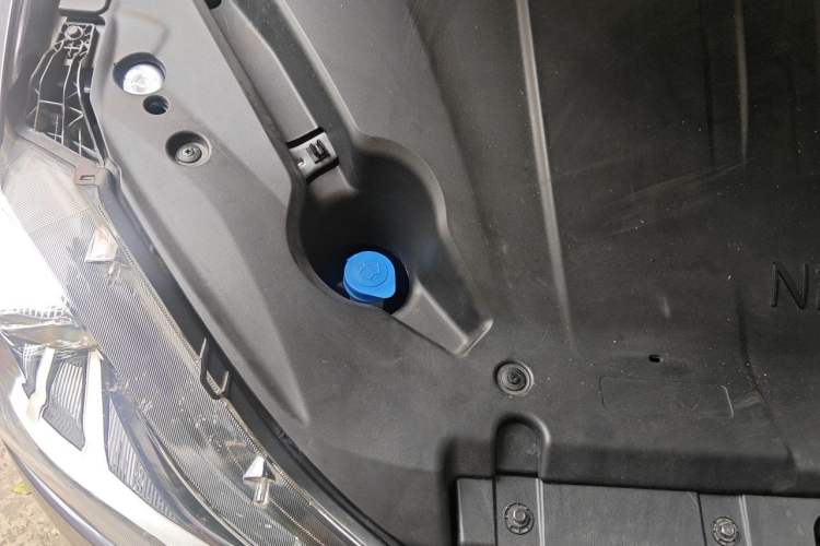 Used NETA V 2021 Standard Range Entertainment Version – Upgraded Model Engine Bay Right