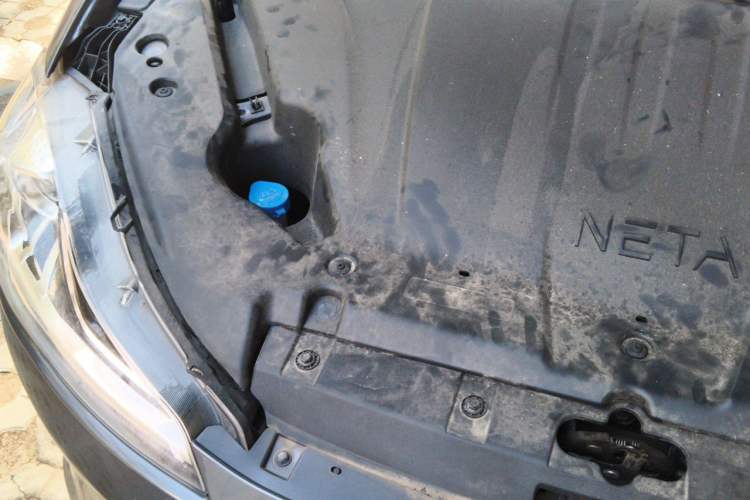 Used NETA V 2021 Standard Range Entertainment Version – Upgraded Model Engine Bay Right