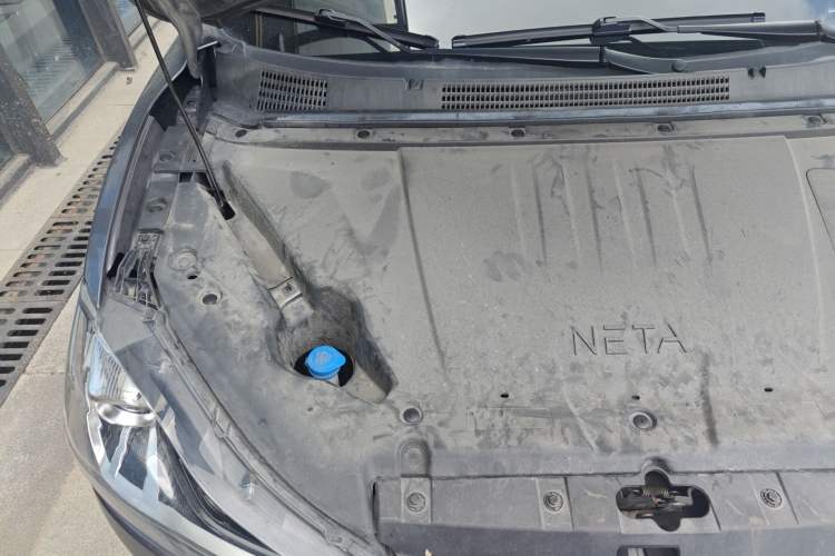 Used NETA V 2021 Standard Range Entertainment Version – Upgraded Model Engine Bay Right