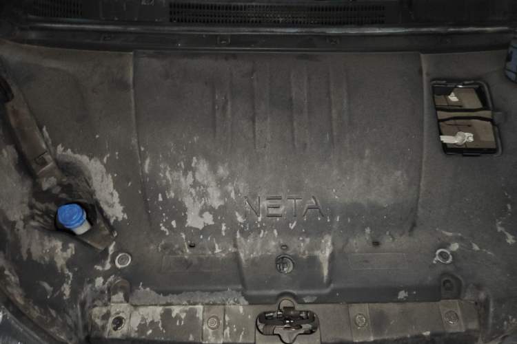 Used NETA V 2021 Long-Range Entertainment Edition Engine Bay