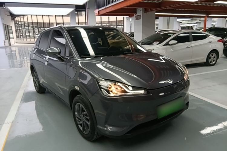 Used NETA V 2021 Standard Range Entertainment Edition Exterior 1