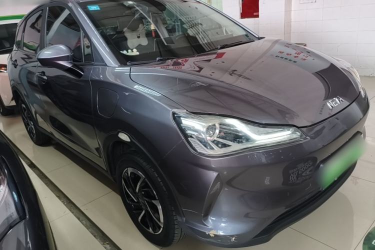 Used NETA V 2021 Long-Range Entertainment Edition Front Right 45 Deg