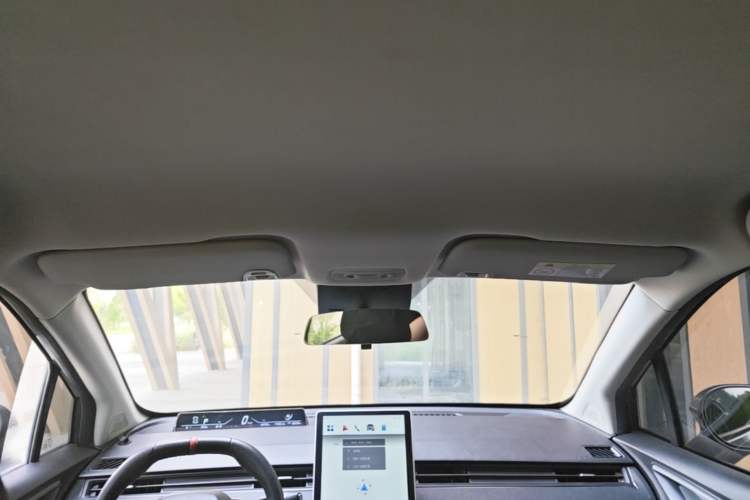 Used NETA V 2021 Standard Range Entertainment Version – Upgraded Model Headliner