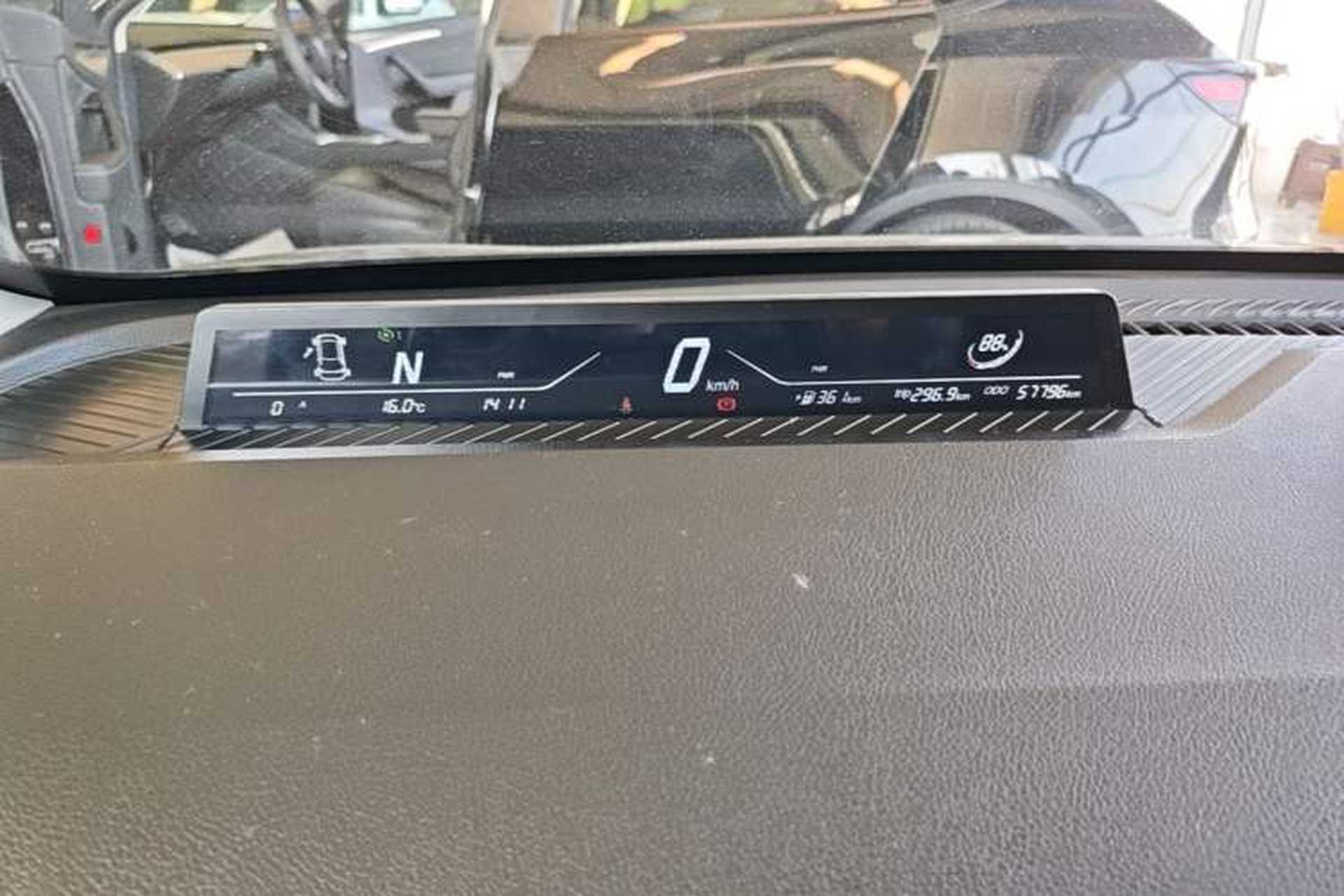 Used NETA V 2021 Long-Range Entertainment Edition Instrument Cluster