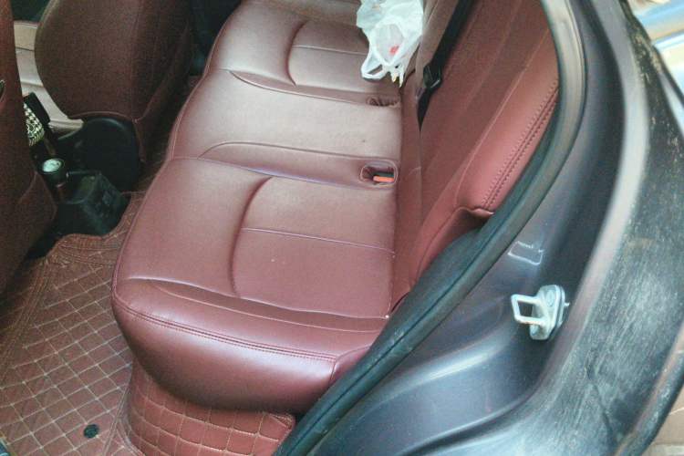 Used NETA V 2021 Standard Range Entertainment Version – Upgraded Model Interior 4