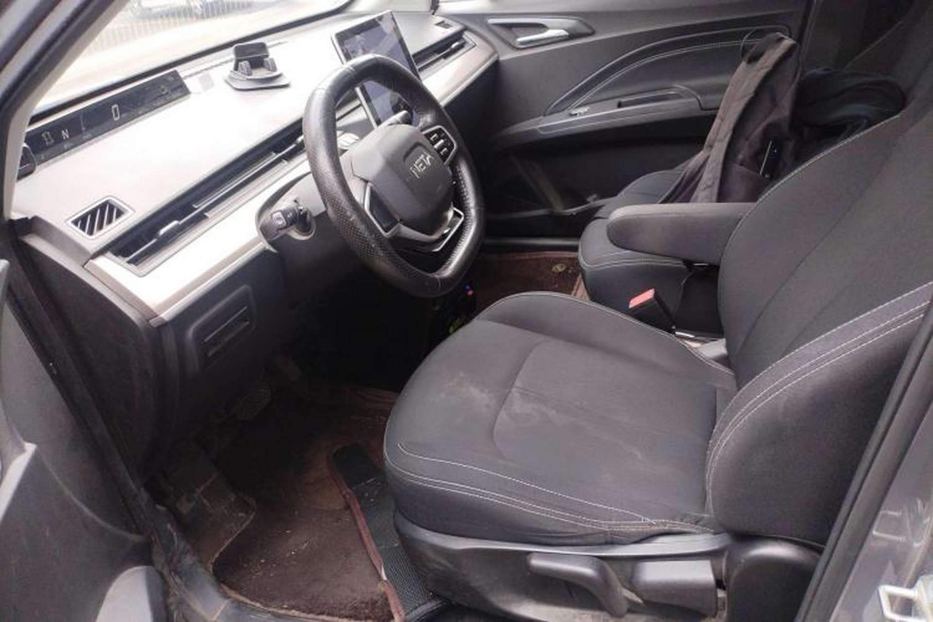 Used NETA V 2021 Standard Range Entertainment Edition Left Front Seat