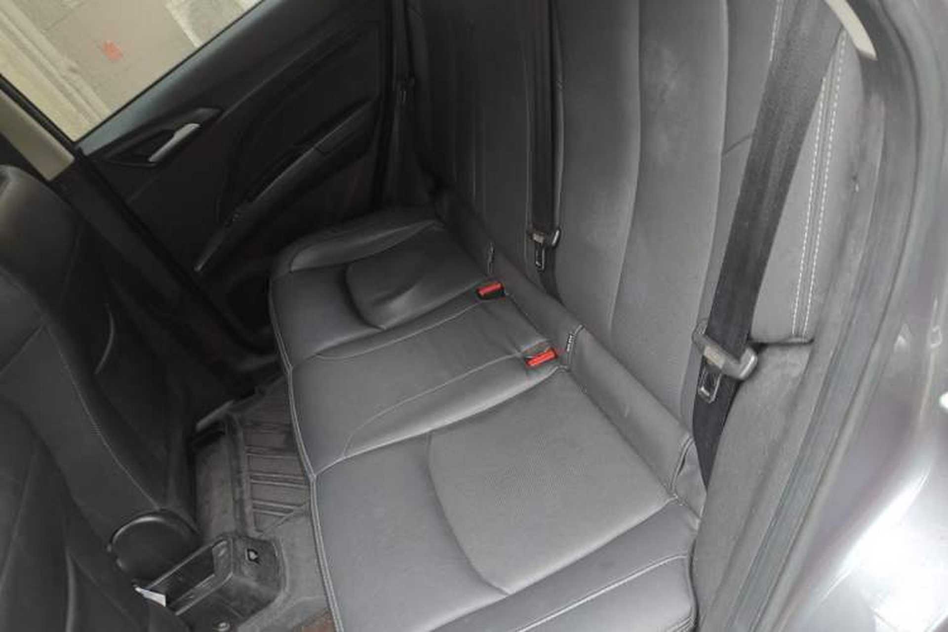 Used NETA V 2021 Long-Range Entertainment Edition Upgrade Model Left Rear Seat