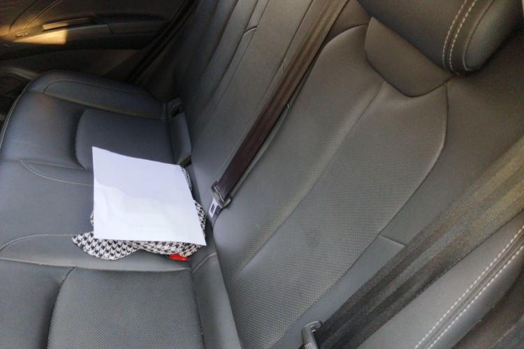 Used NETA V 2021 Long-Range Entertainment Edition Upgrade Model Left Rear Seat