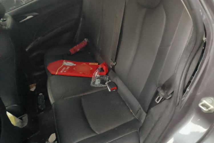 Used NETA V 2021 Long-Range Entertainment Edition Upgrade Model Left Rear Seat